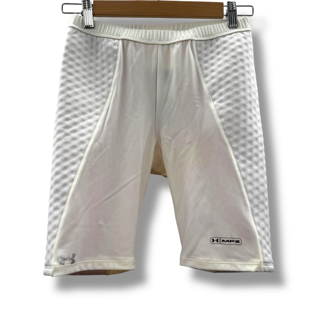 Under Armour NWT Softball Sliding‎ Shorts Women’s Size Small White Padded
